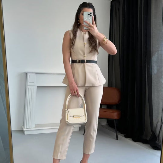 Robe Ceinturée Sans Manches